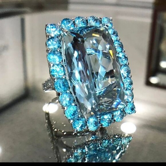 ❤Refine Thin Super Large Pure Light Blue Zircon Rings for Women, MARR9218 - Picture 4 of 5